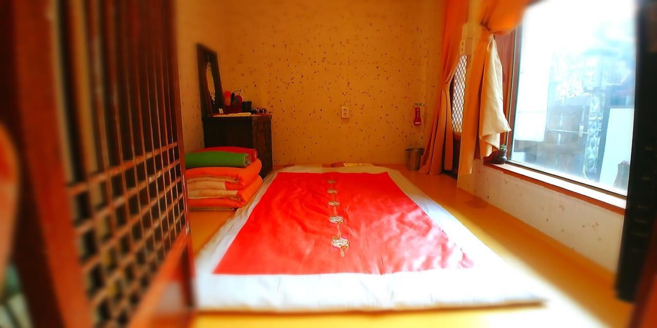 Dalbbit Hyang Hotell Jeonju Eksteriør bilde